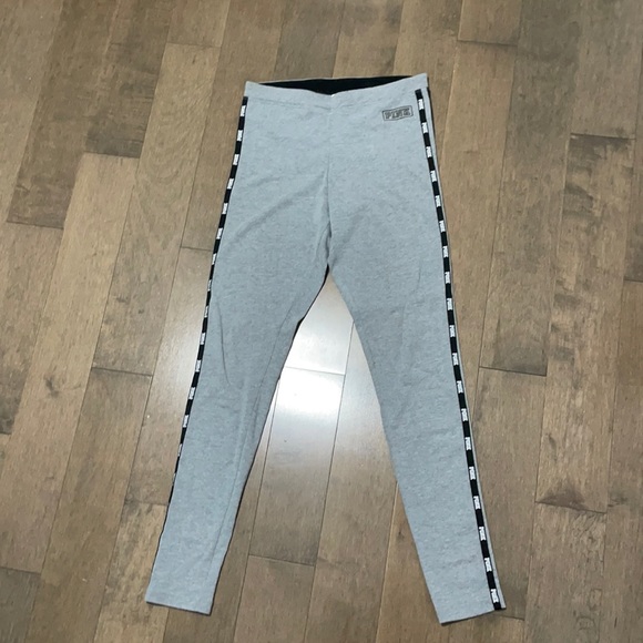 PINK Victoria's Secret Pants - Victoria’s Secret PINK leggings